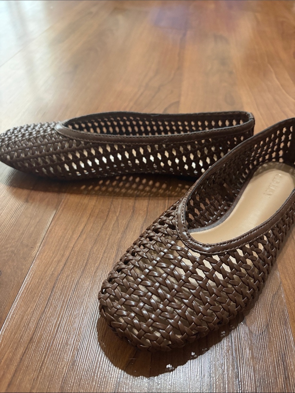 Old Navy Brown Woven Women's Slip-On Flats